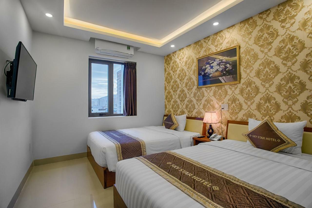 Sky Star Hotel Дананг Екстер'єр фото