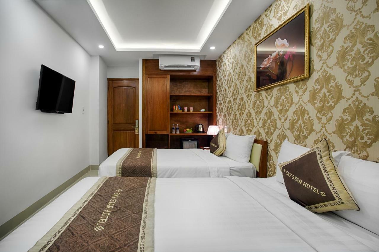 Sky Star Hotel Дананг Екстер'єр фото