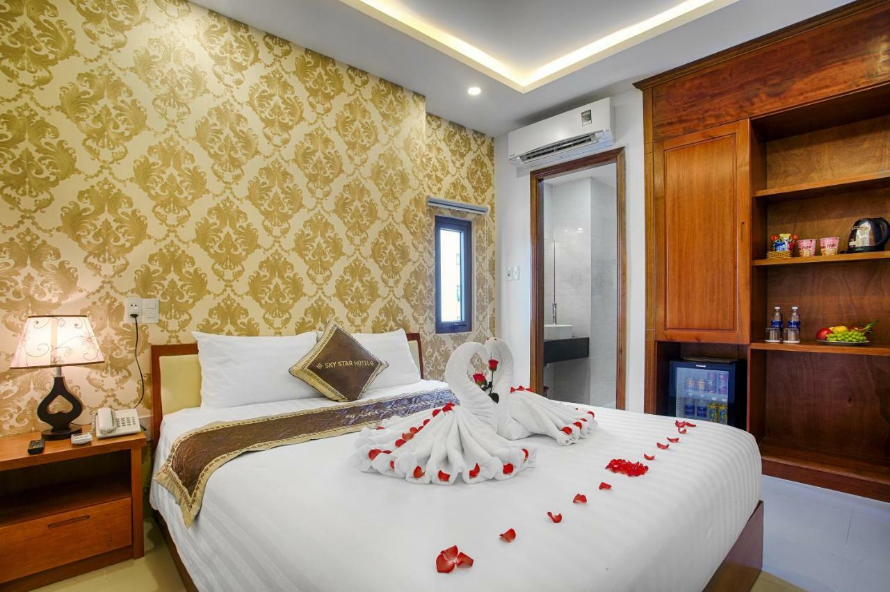 Sky Star Hotel Дананг Екстер'єр фото