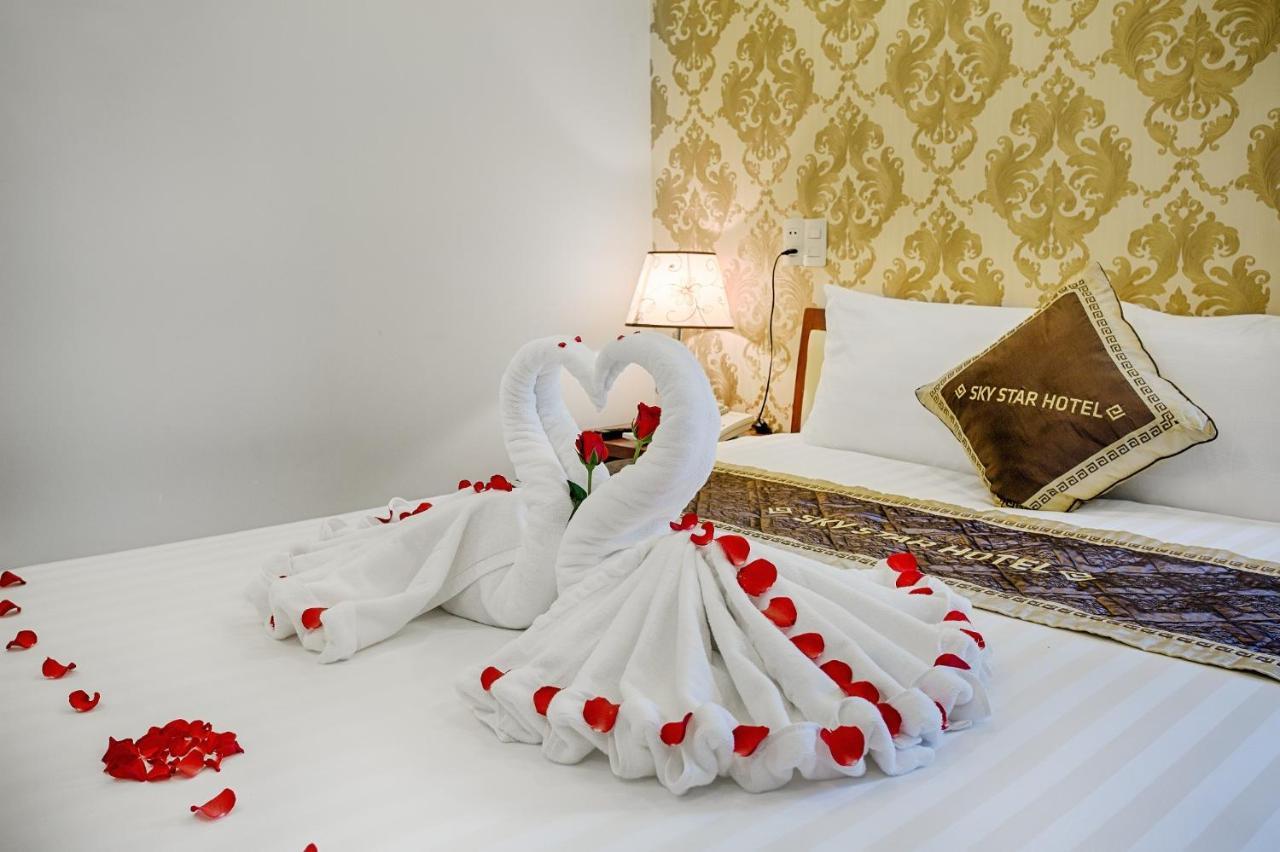 Sky Star Hotel Дананг Екстер'єр фото